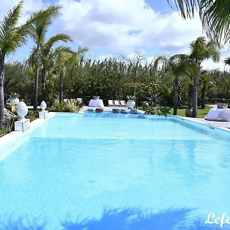 Nocleg ze śniadaniem Baglio Isolalunga 4*