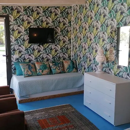 Baglio Isolalunga לינה וארוחת בוקר 4*
